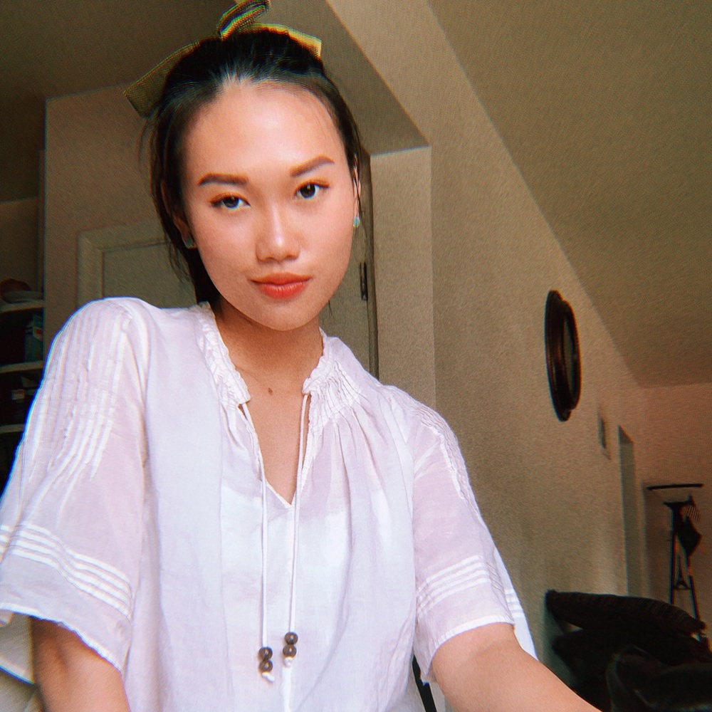 Meet your Posher, Angie